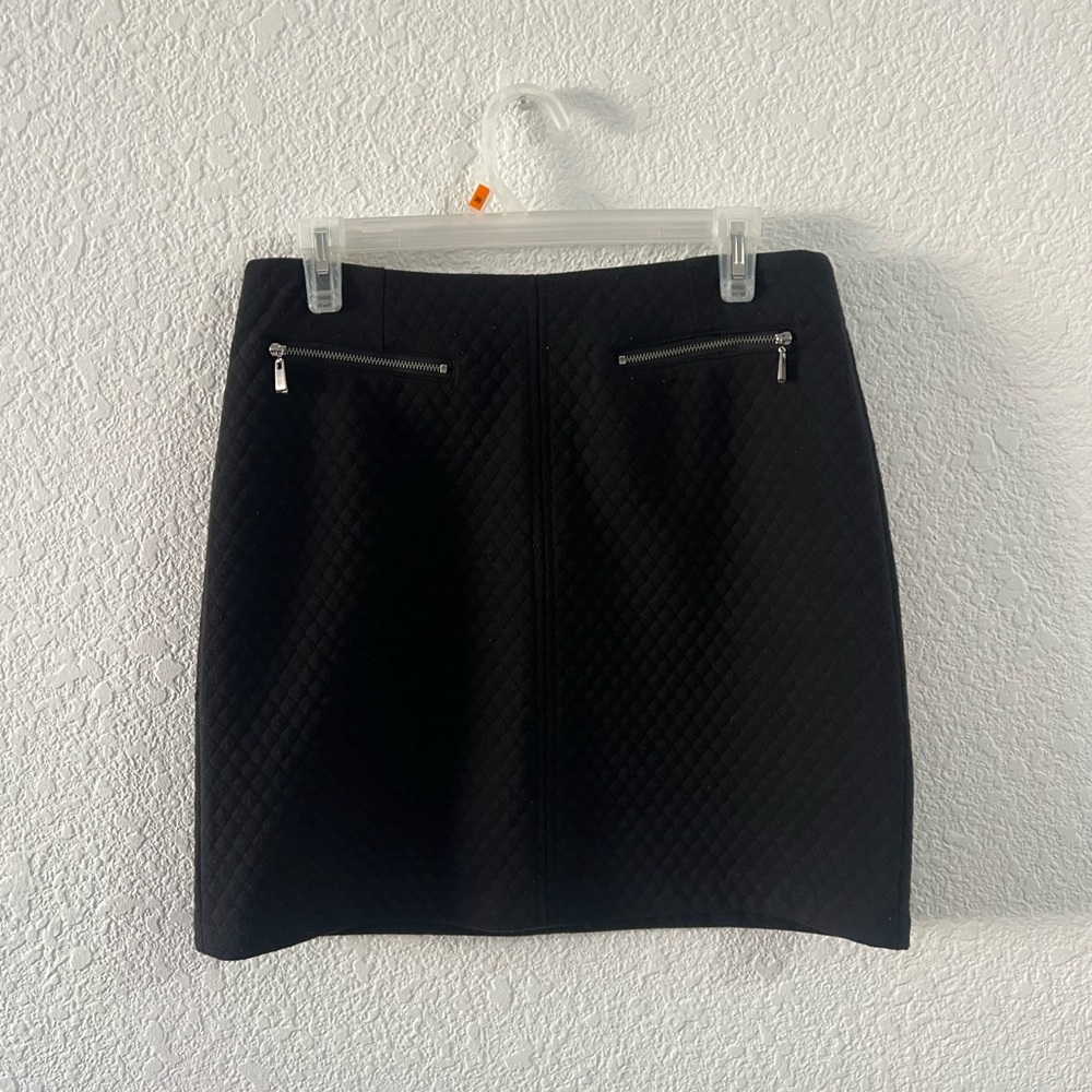Laundry skirt size 6